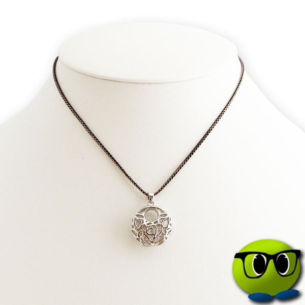 Ravissant Collier Noir Doré à Pendentif Argenté - Mrbulle 2 Ravissant Collier Noir Doré à Pendentif Argenté - Mrbulle - Image 2