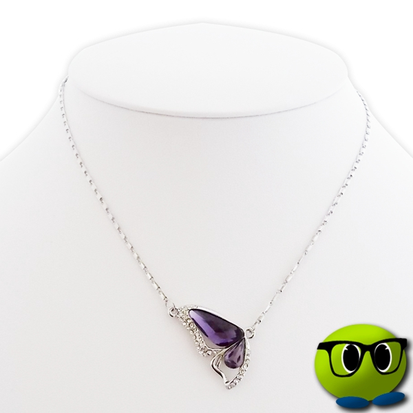 Ravissant Collier à Pendentif Papillon Et Au Faux Cristal Violet - Mrbulle 2 Ravissant Collier à Pendentif Papillon Et Au Faux Cristal Violet - Mrbulle - Image 2